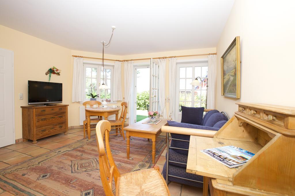 Haus Strandgut Ahrenshoop Luaran gambar