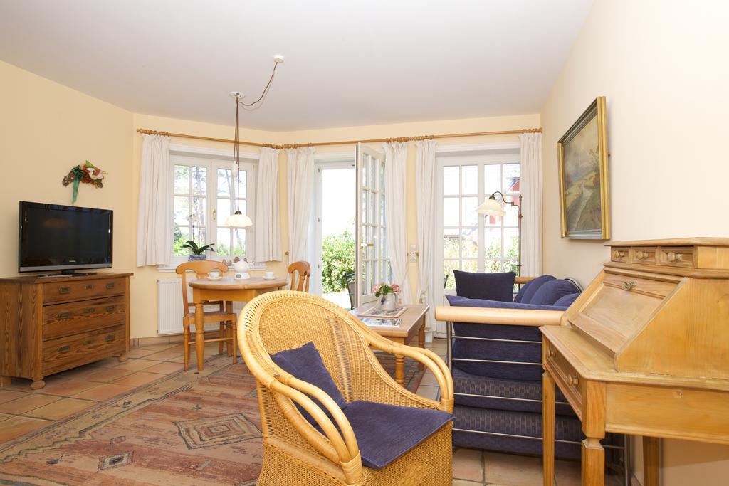 Haus Strandgut Ahrenshoop Luaran gambar
